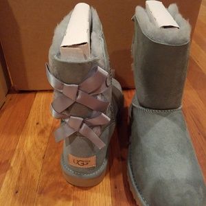 sea green uggs